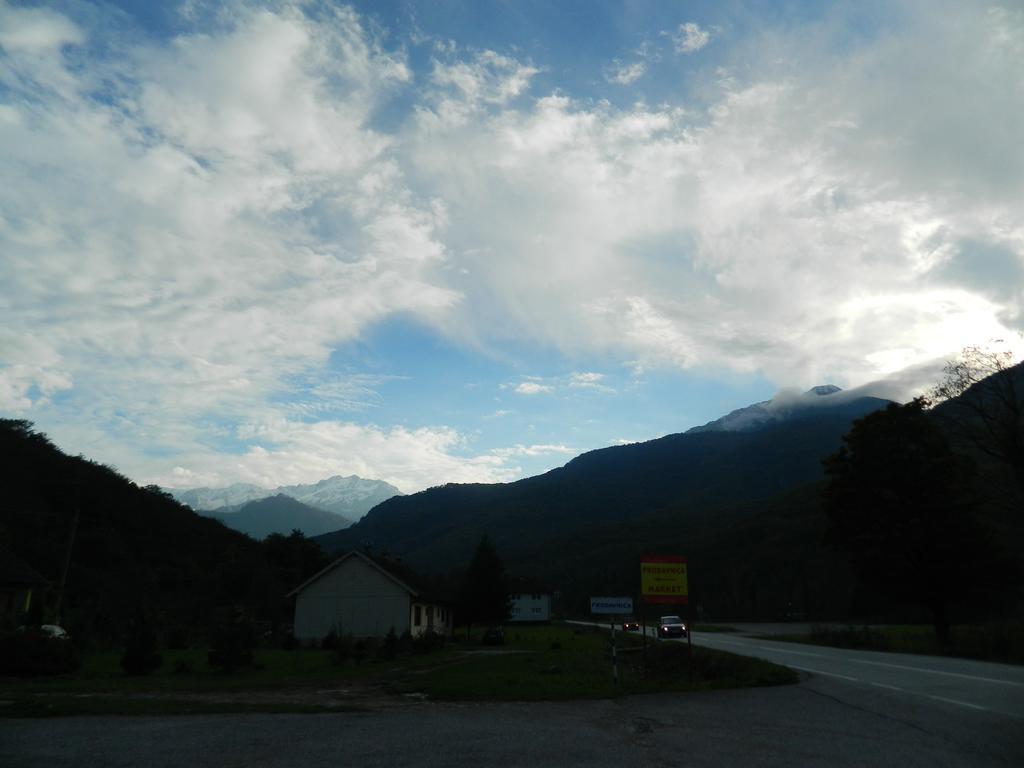 Sutjeska Apartment *